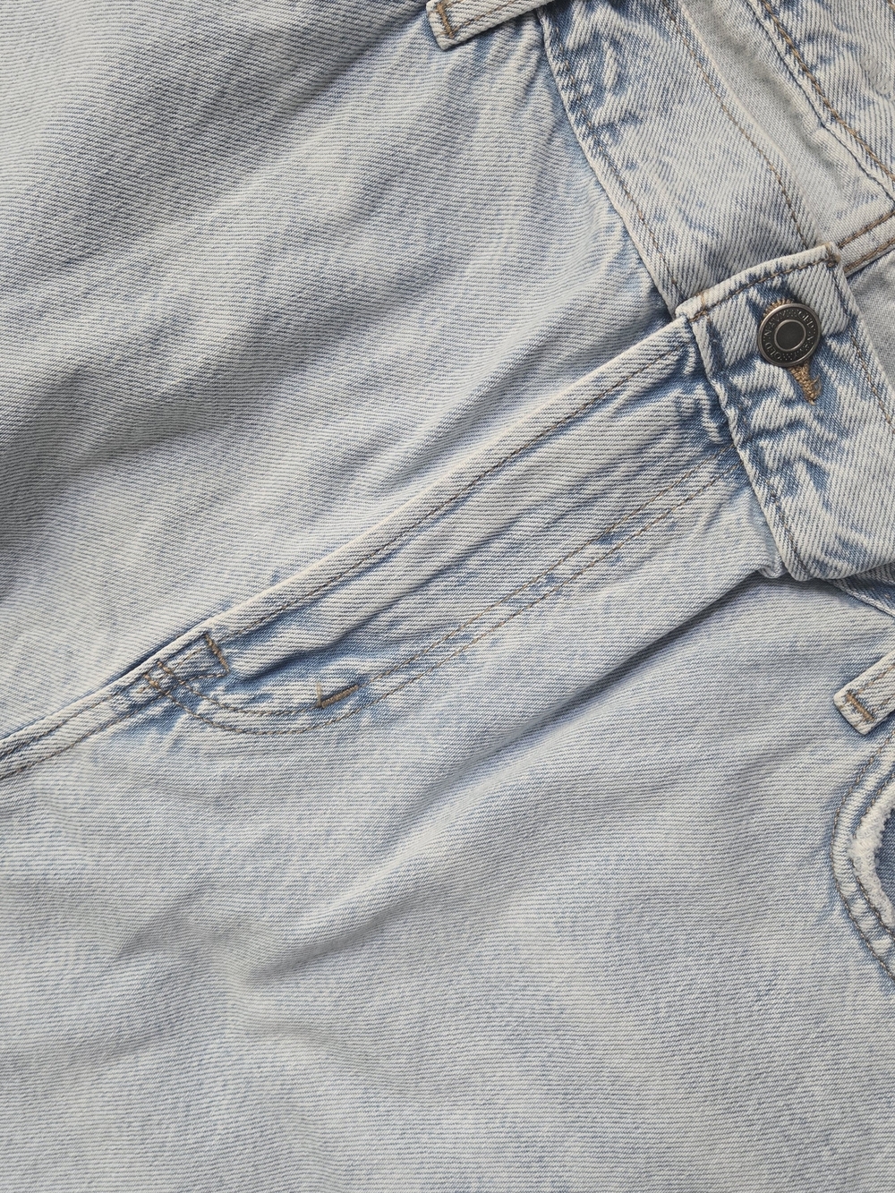 Light Wash Men's Jeans - Structured Loose Fit 44x32